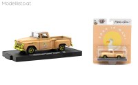 R86-2215c M2 Machines 1958 Chevrolet Apache Stepside Chase Car