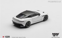 MGT1225 MiniGT ASTON MARTIN BDS STRATUS WHITE 2024