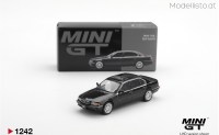 MGT1242 MiniGT BMW 750IL (E38) BLACK SAPPHIRE 1999