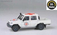 pa55683lhd 64PARA 1/64 2014 Toyota Land Cruiser double cab LC79 red cross