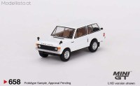 MGT658 MiniGT Range Rover davos white